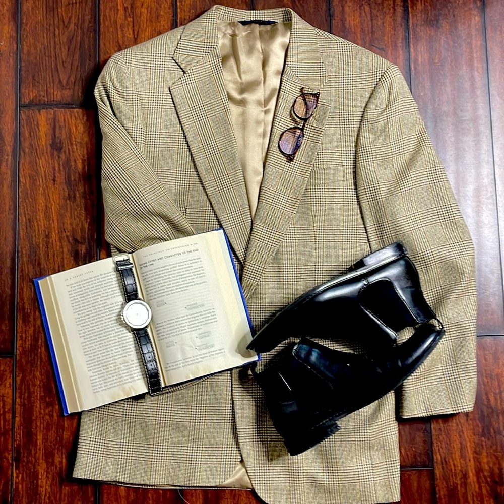 Classic Sophistication: Jos. A. Bank Wool Blazer – Immaculate Condition